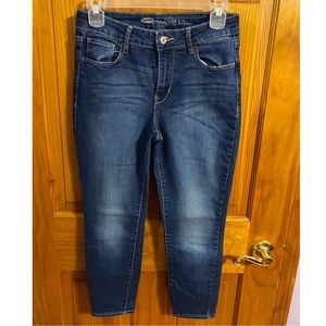 Women’s Old Navy ankle jeans